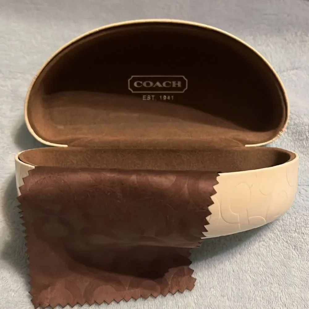 Nice Off White Coach Glasses Case